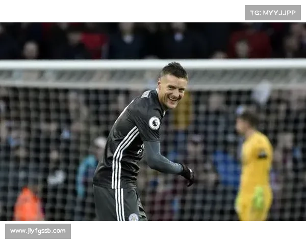 全景解析瓦尔迪在多项国内外赛事中的多重战术角色与关键表现力度