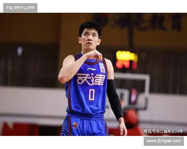 天赋榜眼如何通过不断努力逐步成长为队伍不可或缺的核心球员